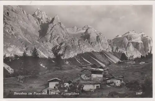 Herzeben im Pinnistal, Tirol, Alpenglühen gl1941 F3816