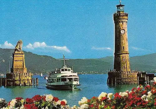 Lindau im Bodensee, Hafeneinfahrt ngl F0975