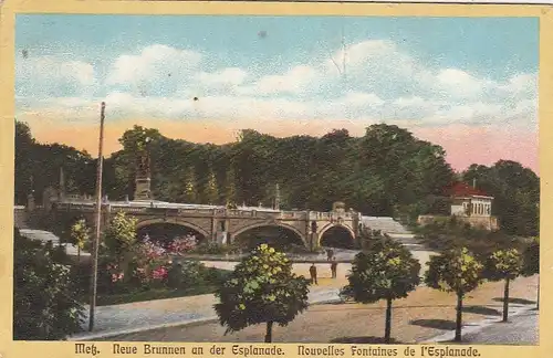 Metz, Neue Brunnen an der Esplanade glum 1910? F3152