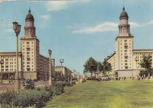 Berlin, Frankfurter Tor glum 1960? F6859