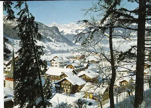 Gstaad, Berner Oberland, im Winter ngl F4335