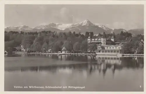 Velden am Wörther See, Kärnten, Schlosshotel mit Mittagskogel gl1942 F3789
