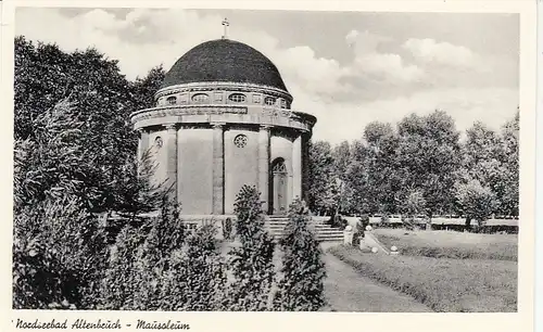 Nordseebad Altenbruch, Mausoleum ngl F5976