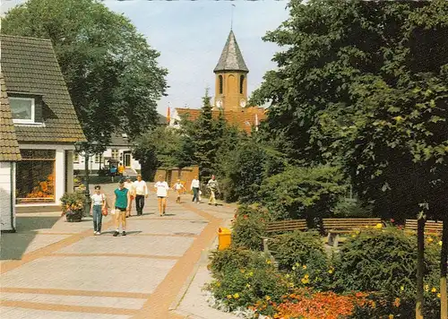 Nordseeheilbad Wyk auf Föhr, Mittelstrasse mit Glockenturm ngl F6347