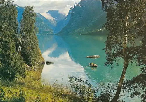 Norway, Parti ved vakre Loenvatn gl1981 F4575