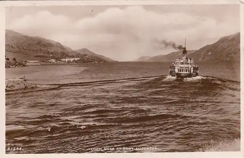 Loch Ness at Fort Augustus gl1935 F3145