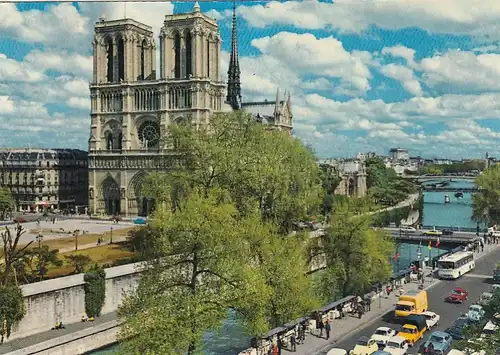 Paris, La Seine et Notre-Dame gl1982 F4291