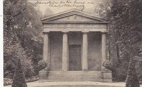 Charlottenburg (Berlin), Mausoleum im Schloßpark ngl F7093