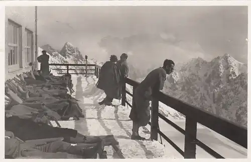 Bayerische Zugspitzbahn, Schneefernerhaus, untere Liegeterrasse gl1940? F3863