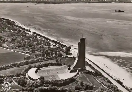 Ostseebad Laboe, Marine-Ehrenmal ngl F7540