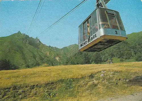 En descendant du Puy de Sancy (Auvergne) glum 1970? F4282