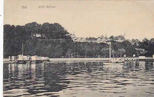 Kiel, Hotel Bellevue ngl F7444
