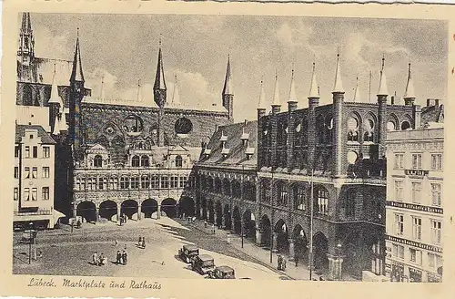 Lübeck, M arktplatz und Rathaus ngl F7861