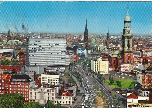 Hamburg, Ost-West-Strasse mit den Türmen der Stadt gl1972 F5488