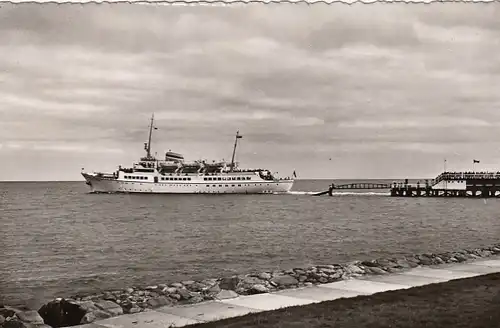 Cuxhaven, "Wappen von Hamburg" sticht in See gl1965 F5915R