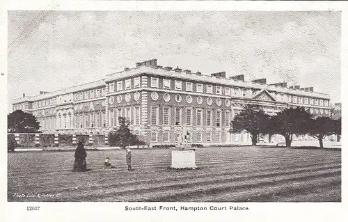 London, Hampton Court Palace, South-East Front ngl F9551