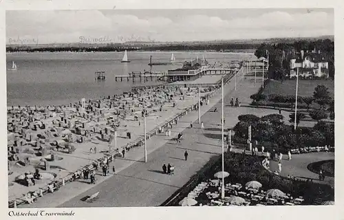 Ostseebad Travemünde, Strandpartie gl1952 F7913