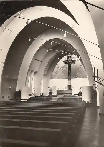 Berlin-Charlottenburg. Kirche St.Canisius innen ngl F7120