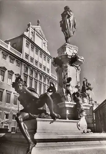 Augsburg, Augustusbrunnen mit Rathaus ngl G0165