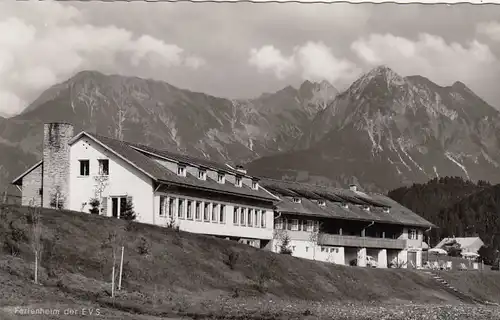 Obermaiselstein, E.V.S.-Ferienheim mit Nebel- und Rubihorn ngl F9674