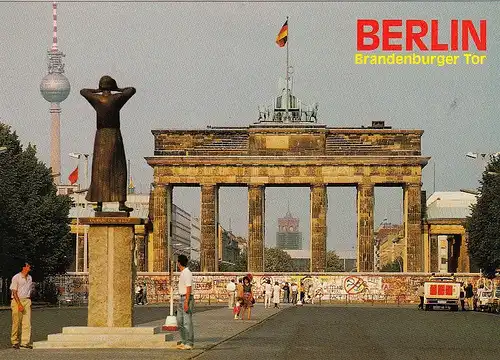 Berlin, Brandenburger Tor mit Mauer ngl F7201