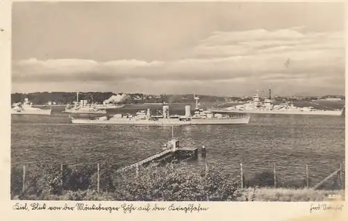 Kiel, Blick v.d.Mönkeberger Höhe auf den Kriegshafen ngl F7454