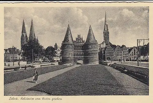 Lübeck, Holstentor von Westen ngl F7854
