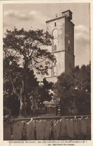 Nordseebad Borkum, Walfisch-Kinnladen um altem Leuchtturm ngl F8904