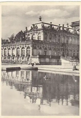 Dresden, im Zwinger ngl G0136