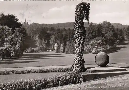 Kassel, Wilhelmshöhe.Blick vom Schloßplatz auf den Herkules gl1959 F9251