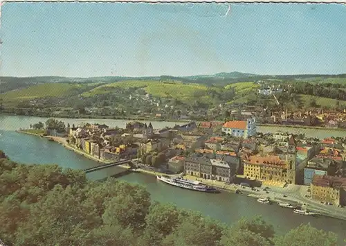 Passau a.d.Donau, Blick auf Altstadt und Hafenpartie gl1964 G4034