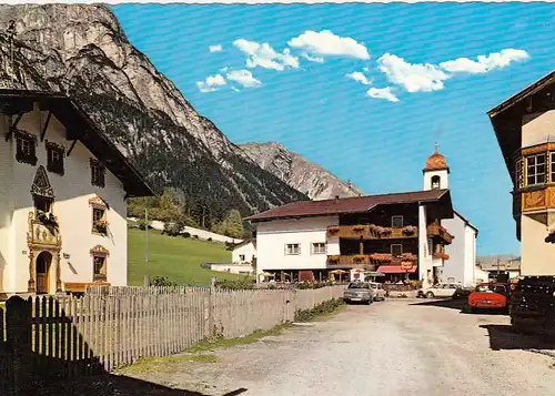 Gschnitz, Tirol, Teilansicht ngl G4571