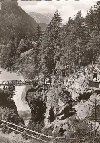 Der Lechfall bei Füssen mit Maxsteg und Denkmal ngl F9257