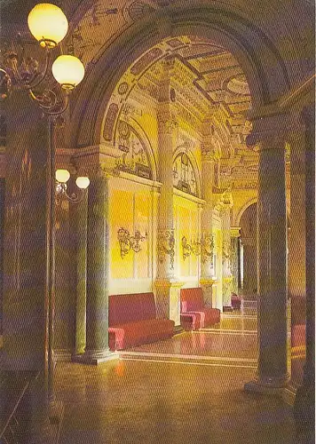 Dresden,Semper-Oper, Foyerbereich ngl G0279