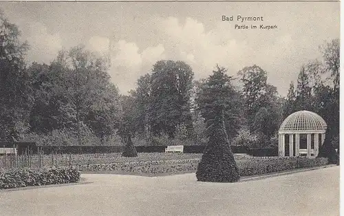 Bad Pyrmont, Partie im Kurpark ngl G3373