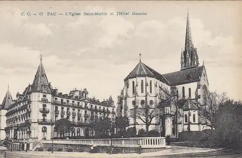 Pau (Pyrénées Atlantiques) L'Eglise aint-Marin et l'Hôtel Gassion ngl G3546
