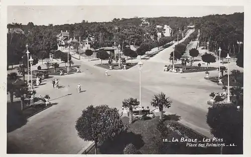 La Baule, Les Pins, Place des Palmiers ngl G4761