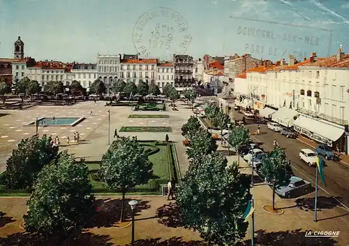 Rochefort (Charente-Marit.) La Place Colbert gl1975 G4905