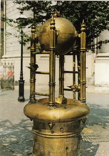 Bad Aachen, Vogelbrunnen am Münsterplatz ngl G1627