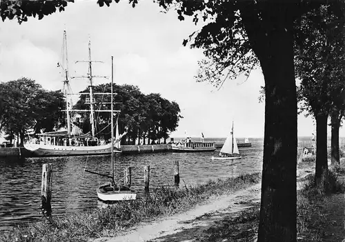 Greifswald-Wieck Hafen glca.1960 169.356