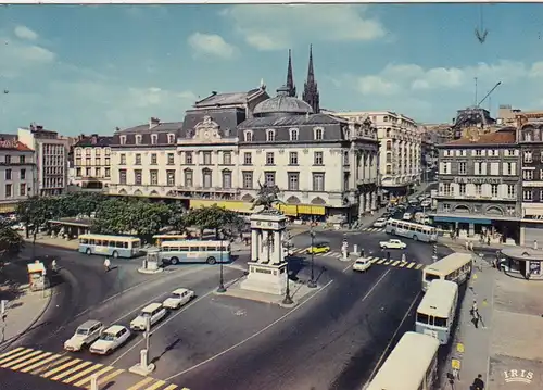 Clermont-Ferrand (P.-de-D.) Plac de Jaude et la Théâtre ngl G4653