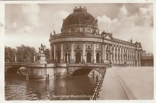 Berlin, Kaiser-Friedrich-Museum glum 1930? G3418