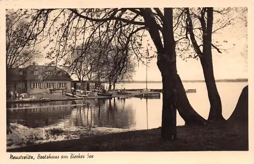 Neustrelitz Bootshaus am Zierker See gl1956 169.171