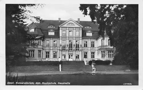 Neustrelitz Staatliches Konservatorium für Musik gl1953 169.182