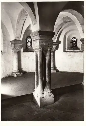 Fischbeck, Stiftskirche, offene Vierersäule in der Krypta ngl G6776