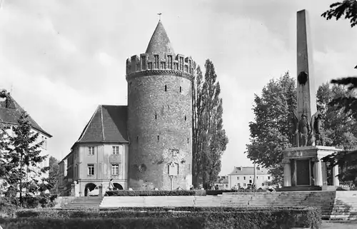 Brandenburg (Havel) Ehrenmal mit Steintorturm gl1960 168.772