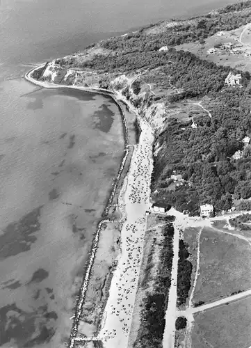 Steilküste auf Hiddensee mit Badestrand von Kloster ngl 169.913