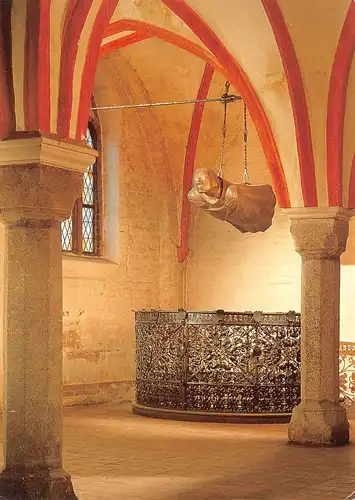 Güstrow Der Schwebende in der Kirche gl1982 171.569