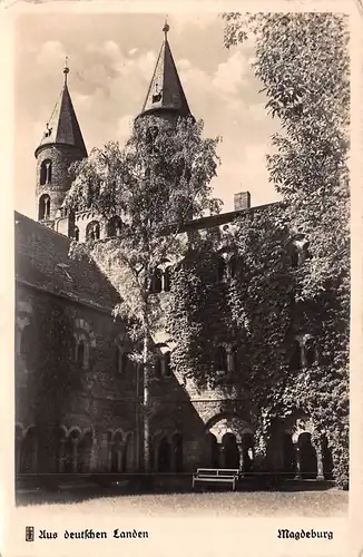 Magdeburg Blick aus dem Kreuzgang auf die Marienkirche gl1936 171.614