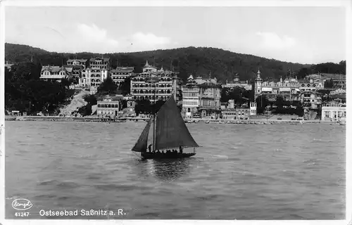 Saßnitz auf Rügen Segelboot vor der Stadt glca.1940 169.664